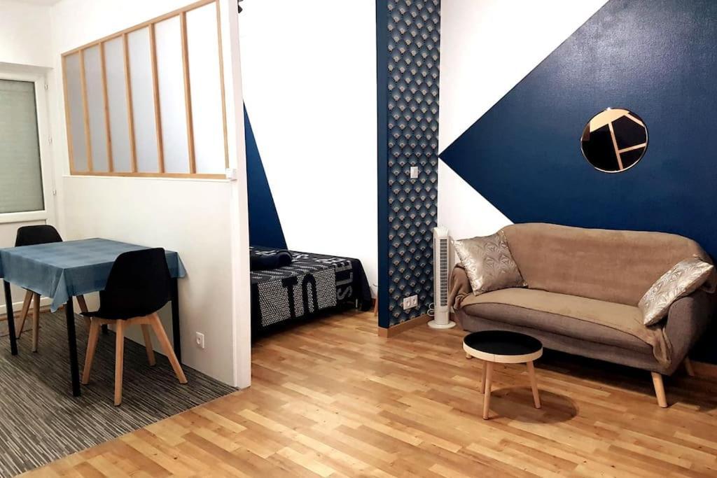 Rnb Locations Macon Lejlighed Værelse billede