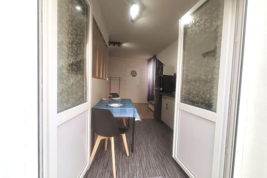 Rnb Locations Macon Lejlighed Værelse billede
